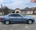 Синий Мерседес Е-Класс, объемом двигателя 2.2 л и пробегом 345 тыс. км за 5500 $, фото 2 на Automoto.ua