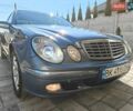 Синій Мерседес Е-Клас, об'ємом двигуна 3.2 л та пробігом 380 тис. км за 7999 $, фото 1 на Automoto.ua