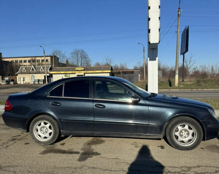 Синій Мерседес Е-Клас, об'ємом двигуна 2.2 л та пробігом 305 тис. км за 6600 $, фото 3 на Automoto.ua