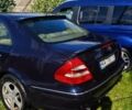 Синий Мерседес Е-Класс, объемом двигателя 5 л и пробегом 350 тыс. км за 4000 $, фото 15 на Automoto.ua