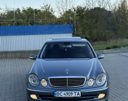 Мерседес Е-Класс 2004 в Каменце-Подольском на Automoto.ua Синий Мерседес Е-Класс, объемом двигателя 2.69 л и пробегом 307 тыс. км за 6999 $, фото 3 на Automoto.ua