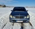 Синий Мерседес Е-Класс, объемом двигателя 1.8 л и пробегом 358 тыс. км за 6500 $, фото 1 на Automoto.ua