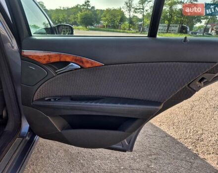 Синий Мерседес Е-Класс, объемом двигателя 1.8 л и пробегом 312 тыс. км за 8200 $, фото 26 на Automoto.ua