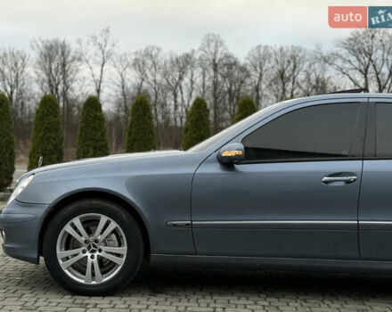 Синій Мерседес Е-Клас, об'ємом двигуна 3.22 л та пробігом 382 тис. км за 5990 $, фото 25 на Automoto.ua