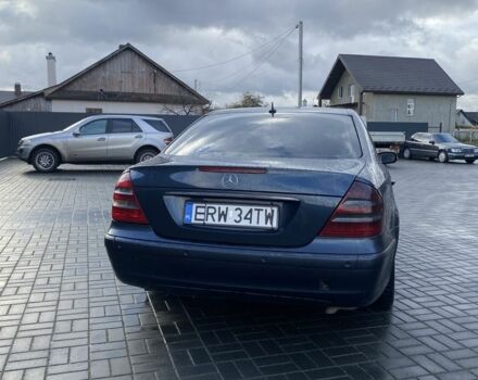 Синий Мерседес Е-Класс, объемом двигателя 2.7 л и пробегом 400 тыс. км за 3350 $, фото 4 на Automoto.ua