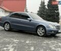 Синий Мерседес Е-Класс, объемом двигателя 3.22 л и пробегом 380 тыс. км за 6450 $, фото 4 на Automoto.ua