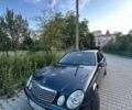 Синий Мерседес Е-Класс, объемом двигателя 2.2 л и пробегом 390 тыс. км за 7300 $, фото 37 на Automoto.ua