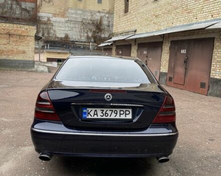 Синий Мерседес Е-Класс, объемом двигателя 3.2 л и пробегом 415 тыс. км за 3800 $, фото 2 на Automoto.ua