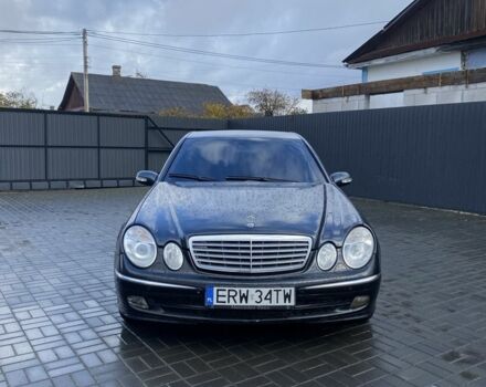 Синий Мерседес Е-Класс, объемом двигателя 2.7 л и пробегом 400 тыс. км за 3350 $, фото 1 на Automoto.ua