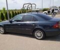 Синий Мерседес Е-Класс, объемом двигателя 2.2 л и пробегом 400 тыс. км за 6300 $, фото 1 на Automoto.ua