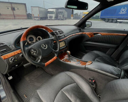 Синій Мерседес Е-Клас, об'ємом двигуна 2.69 л та пробігом 430 тис. км за 11999 $, фото 13 на Automoto.ua