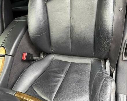 Синій Мерседес Е-Клас, об'ємом двигуна 3.2 л та пробігом 306 тис. км за 11000 $, фото 12 на Automoto.ua