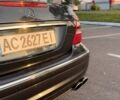 Синій Мерседес Е-Клас, об'ємом двигуна 3.2 л та пробігом 306 тис. км за 11000 $, фото 31 на Automoto.ua
