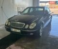 Синий Мерседес Е-Класс, объемом двигателя 3.2 л и пробегом 260 тыс. км за 7500 $, фото 2 на Automoto.ua
