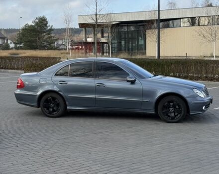 Синій Мерседес Е-Клас, об'ємом двигуна 2.2 л та пробігом 350 тис. км за 3599 $, фото 6 на Automoto.ua