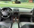 Синій Мерседес Е-Клас, об'ємом двигуна 2.2 л та пробігом 327 тис. км за 6800 $, фото 39 на Automoto.ua
