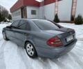 Синий Мерседес Е-Класс, объемом двигателя 2.2 л и пробегом 300 тыс. км за 3400 $, фото 1 на Automoto.ua