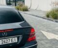 Синій Мерседес Е-Клас, об'ємом двигуна 3.2 л та пробігом 306 тис. км за 11000 $, фото 4 на Automoto.ua