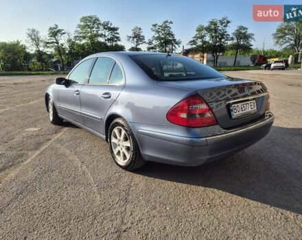 Синий Мерседес Е-Класс, объемом двигателя 1.8 л и пробегом 312 тыс. км за 8200 $, фото 3 на Automoto.ua