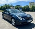 Синій Мерседес Е-Клас, об'ємом двигуна 3.2 л та пробігом 255 тис. км за 8450 $, фото 1 на Automoto.ua