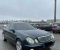 Синій Мерседес Е-Клас, об'ємом двигуна 3.2 л та пробігом 340 тис. км за 3999 $, фото 1 на Automoto.ua