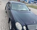 Синий Мерседес Е-Класс, объемом двигателя 1.8 л и пробегом 330 тыс. км за 6000 $, фото 1 на Automoto.ua