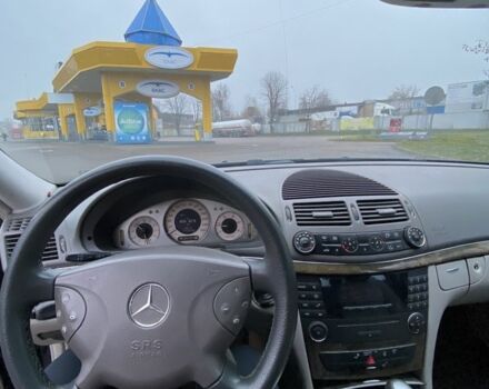 Синій Мерседес Е-Клас, об'ємом двигуна 2.7 л та пробігом 320 тис. км за 3850 $, фото 7 на Automoto.ua