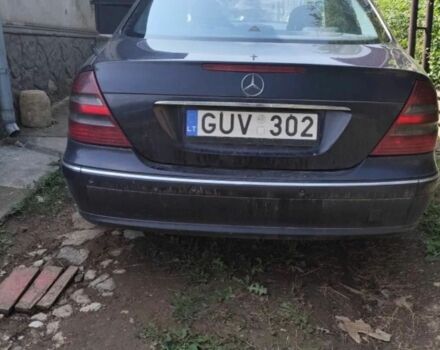 Синій Мерседес Е-Клас, об'ємом двигуна 2.7 л та пробігом 400 тис. км за 3000 $, фото 4 на Automoto.ua