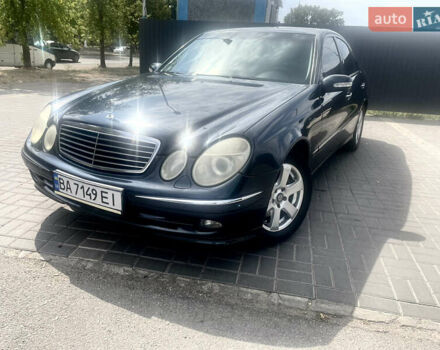 Синий Мерседес Е-Класс, объемом двигателя 1.8 л и пробегом 272 тыс. км за 6999 $, фото 7 на Automoto.ua