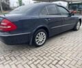 Синий Мерседес Е-Класс, объемом двигателя 1.8 л и пробегом 330 тыс. км за 6000 $, фото 4 на Automoto.ua