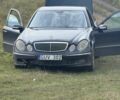 Синій Мерседес Е-Клас, об'ємом двигуна 2.7 л та пробігом 400 тис. км за 3000 $, фото 1 на Automoto.ua