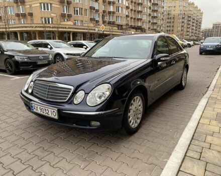 Синій Мерседес Е-Клас, об'ємом двигуна 1.8 л та пробігом 225 тис. км за 6800 $, фото 1 на Automoto.ua