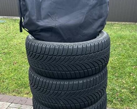 Синий Мерседес Е-Класс, объемом двигателя 2.15 л и пробегом 375 тыс. км за 10200 $, фото 44 на Automoto.ua