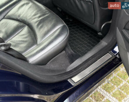 Синий Мерседес Е-Класс, объемом двигателя 2.15 л и пробегом 375 тыс. км за 10200 $, фото 24 на Automoto.ua