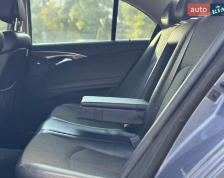 Синій Мерседес Е-Клас, об'ємом двигуна 1.8 л та пробігом 203 тис. км за 8750 $, фото 28 на Automoto.ua