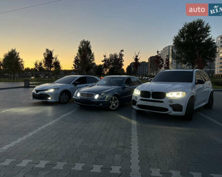 Мерседес Е-Класс 2006 в Киеве на Automoto.ua Синий Мерседес Е-Класс, объемом двигателя 2.15 л и пробегом 380 тыс. км за 10200 $, фото 19 на Automoto.ua