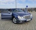 Синій Мерседес Е-Клас, об'ємом двигуна 2.99 л та пробігом 313 тис. км за 8999 $, фото 66 на Automoto.ua
