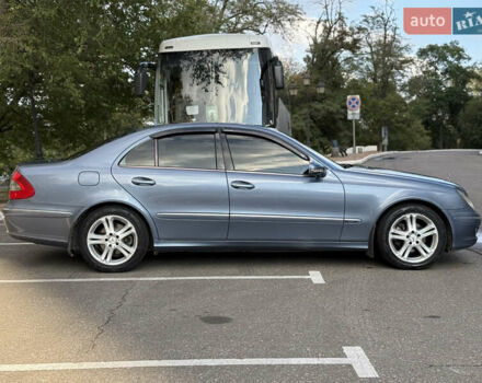 Синій Мерседес Е-Клас, об'ємом двигуна 1.8 л та пробігом 203 тис. км за 8750 $, фото 6 на Automoto.ua