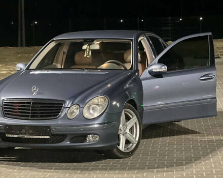 Мерседес Е-Класс 2006 в Киеве на Automoto.ua Синий Мерседес Е-Класс, объемом двигателя 2.15 л и пробегом 380 тыс. км за 10200 $, фото 7 на Automoto.ua