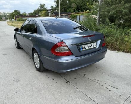 Синий Мерседес Е-Класс, объемом двигателя 1.8 л и пробегом 176 тыс. км за 7500 $, фото 1 на Automoto.ua