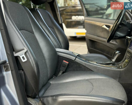 Синій Мерседес Е-Клас, об'ємом двигуна 1.8 л та пробігом 203 тис. км за 8750 $, фото 23 на Automoto.ua