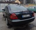 Синий Мерседес Е-Класс, объемом двигателя 3 л и пробегом 403 тыс. км за 9500 $, фото 3 на Automoto.ua