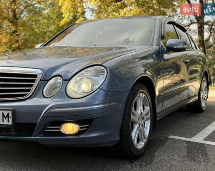 Синій Мерседес Е-Клас, об'ємом двигуна 1.8 л та пробігом 203 тис. км за 8750 $, фото 1 на Automoto.ua