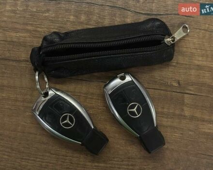 Синий Мерседес Е-Класс, объемом двигателя 2.15 л и пробегом 375 тыс. км за 10200 $, фото 45 на Automoto.ua