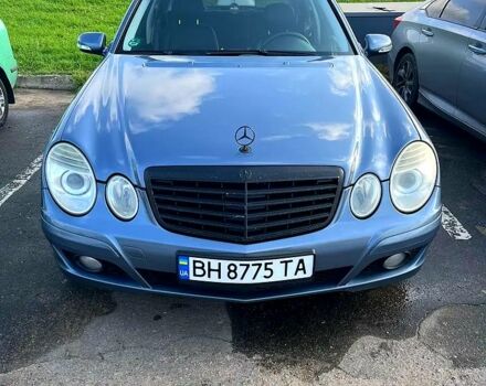 Синий Мерседес Е-Класс, объемом двигателя 3 л и пробегом 335 тыс. км за 9500 $, фото 2 на Automoto.ua
