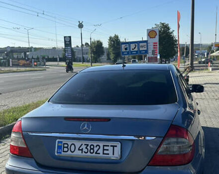 Синий Мерседес Е-Класс, объемом двигателя 1.8 л и пробегом 292 тыс. км за 7900 $, фото 6 на Automoto.ua