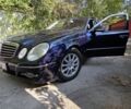Синий Мерседес Е-Класс, объемом двигателя 3 л и пробегом 15 тыс. км за 8000 $, фото 2 на Automoto.ua