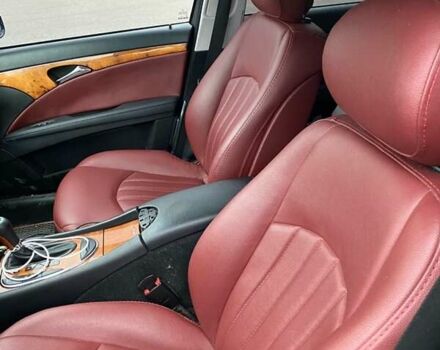 Синий Мерседес Е-Класс, объемом двигателя 2.99 л и пробегом 268 тыс. км за 9800 $, фото 8 на Automoto.ua