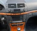 Синий Мерседес Е-Класс, объемом двигателя 2.15 л и пробегом 250 тыс. км за 10000 $, фото 24 на Automoto.ua