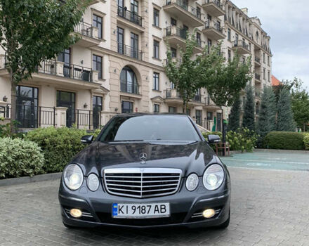 Мерседес Е-Класс 2009 в Одессе на Automoto.ua Синий Мерседес Е-Класс, объемом двигателя 2.99 л и пробегом 249 тыс. км за 13200 $, фото 7 на Automoto.ua